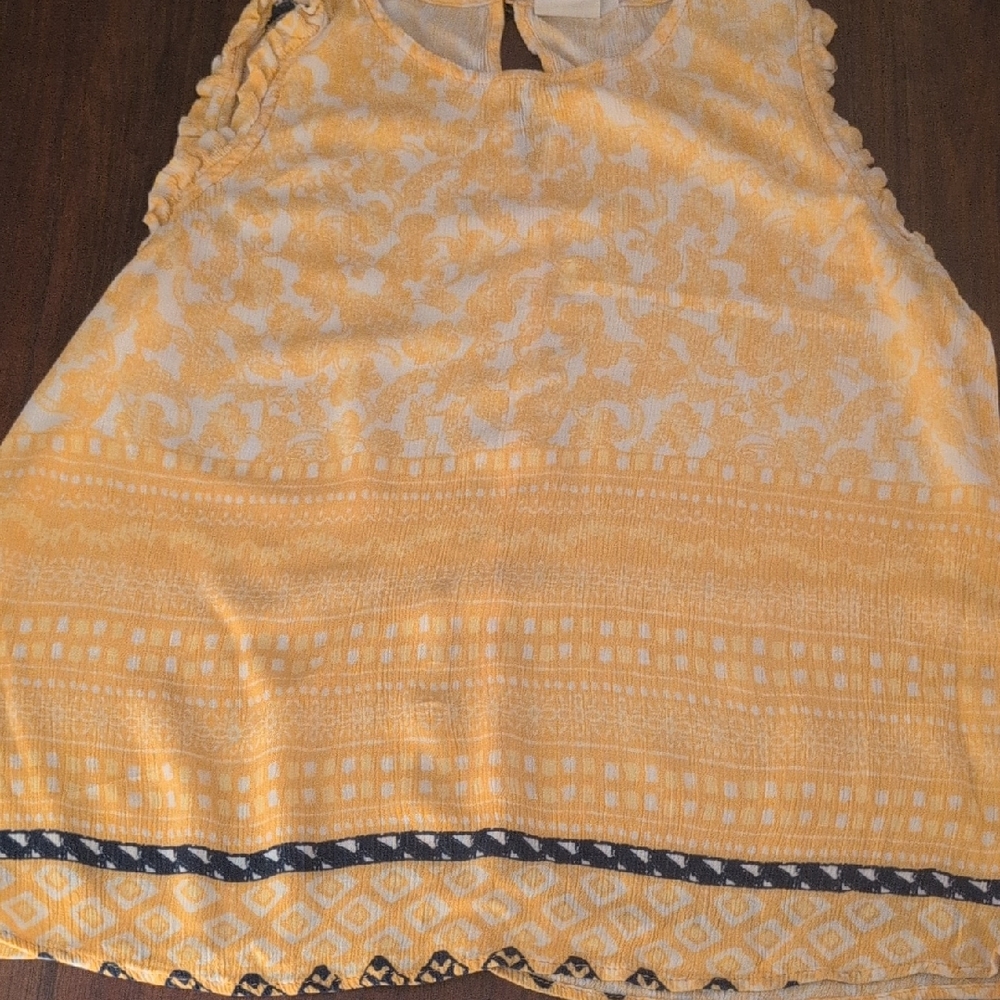 🌞True Craft Yellow and White Patterned Top